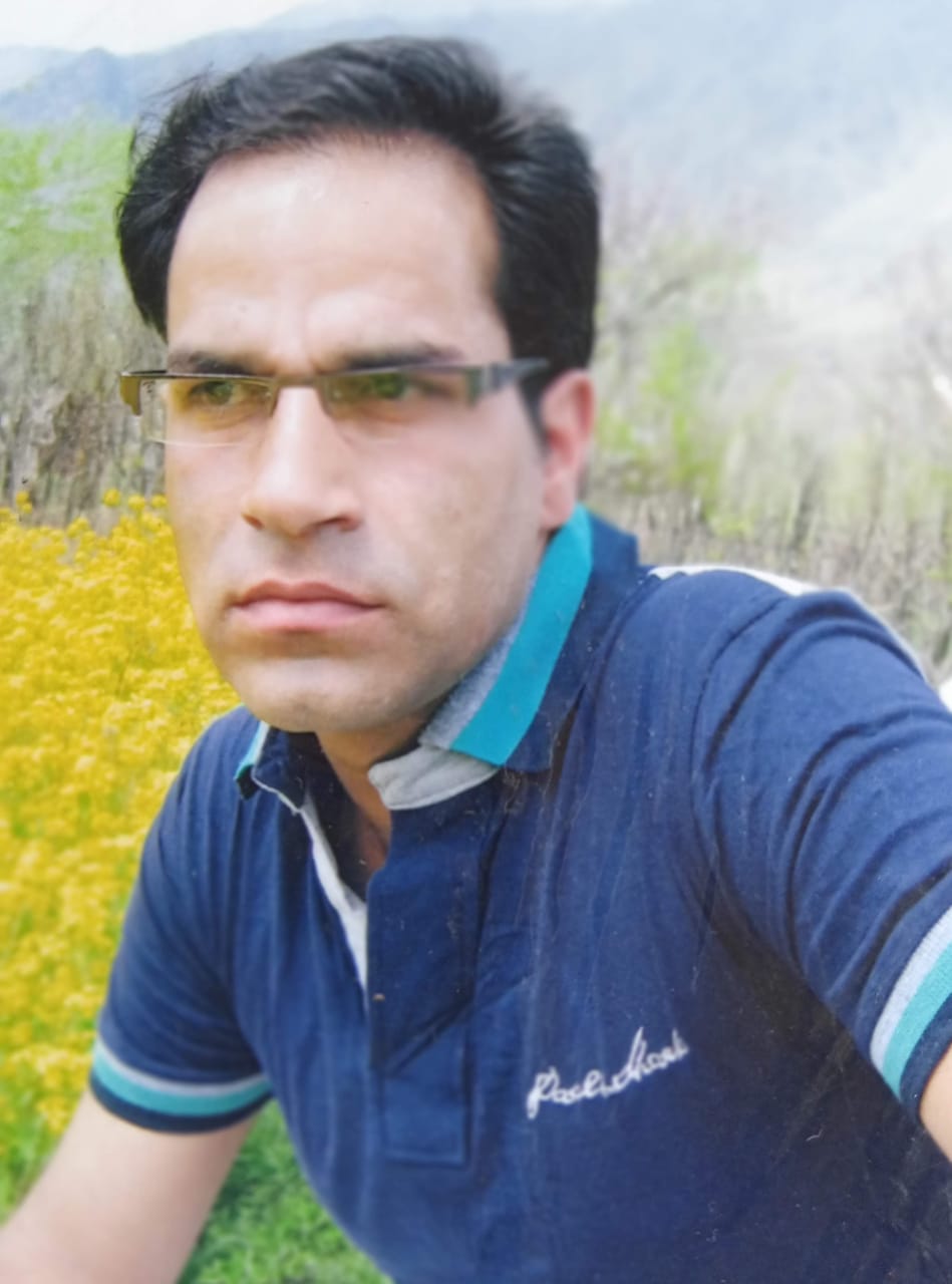 SHOWKAT AHMAD