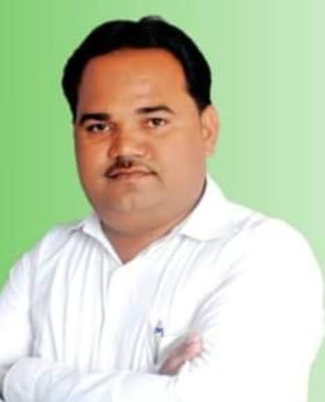 SOLANKI DHIRUBHAI MEHURBHAI
